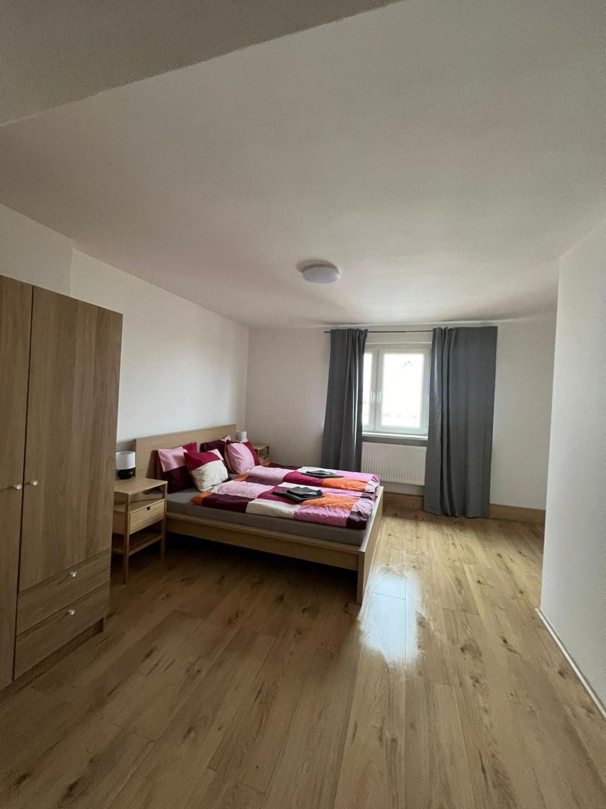 City Center Apartments - Moderna Brno Rimske Namesti V Esterno foto